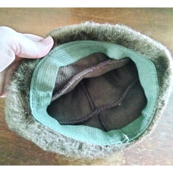 1960s Vintage Faux Fur Peaked Hat - Picture 5 of 5